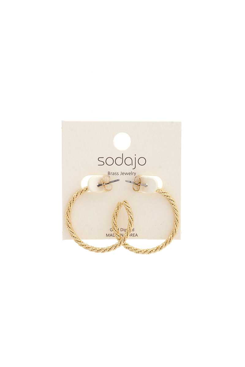 Sodajo Twisted Open Circle Earring